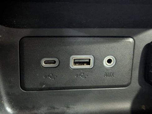 Used 2020 GMC Terrain SLE image 14