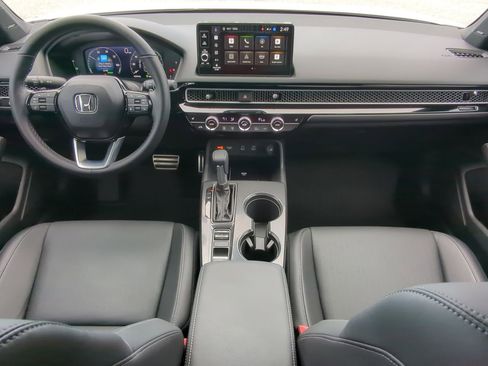 Used 2025 Honda Civic Sport Touring image 13