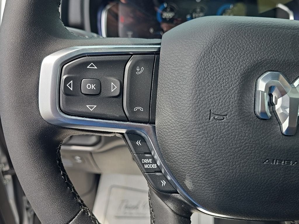 New 2026 RAM 1500 Big Horn AWD/4WD image 9
