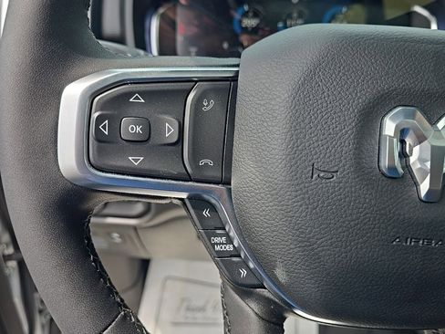 New 2026 RAM 1500 Big Horn AWD/4WD image 9