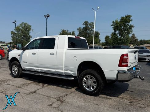 Used 2024 RAM 2500 Laramie AWD/4WD image 5