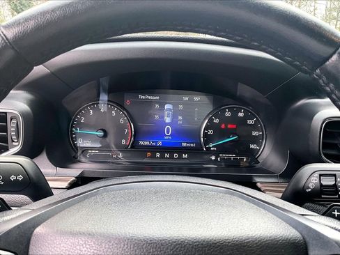 Used 2020 Ford Explorer Limited image 15