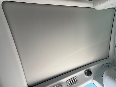 Used 2026 Mercedes-Benz Maybach GLS 600 4MATIC image 33