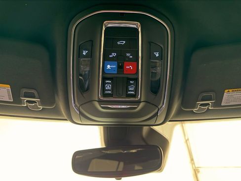 Used 2022 Jeep Grand Cherokee L Laredo image 20