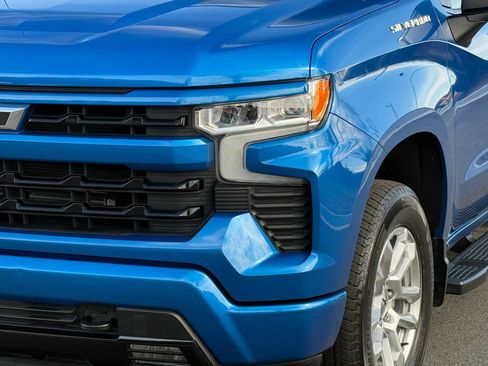 Used 2024 Chevrolet Silverado 1500 RST image 22