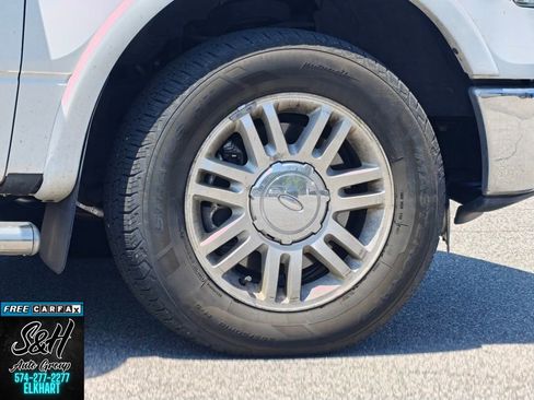 Used 2011 Ford F150 Lariat w/ Lariat Plus Pkg RWD image 19