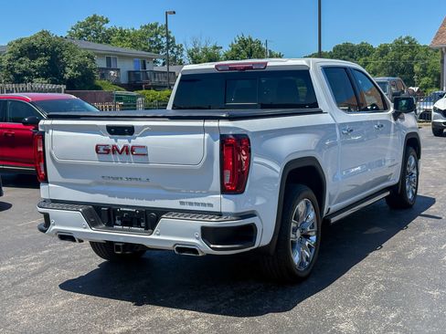 Used 2025 GMC Sierra 1500 Denali w/ Denali Reserve Package AWD/4WD image 17