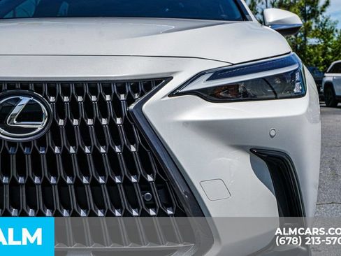 Used 2024 Lexus NX 350h AWD image 12