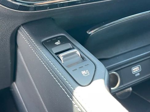 New 2025 Kia Telluride EX w/ EX Captain's Chair Package image 17