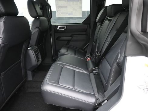 New 2026 Ford Bronco Outer Banks AWD/4WD image 24