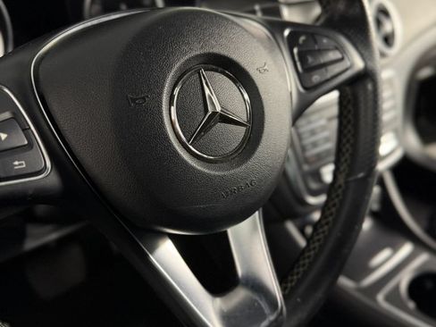 Used 2018 Mercedes-Benz CLA 250 4MATIC w/ Premium Package image 28