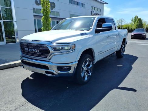 Used 2021 RAM 1500 Limited AWD/4WD image 2