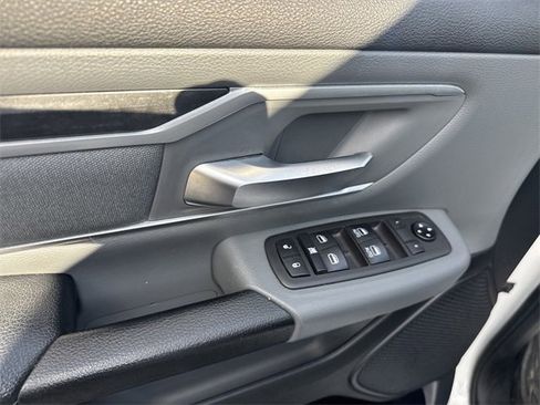 Used 2021 RAM 1500 Big Horn image 20