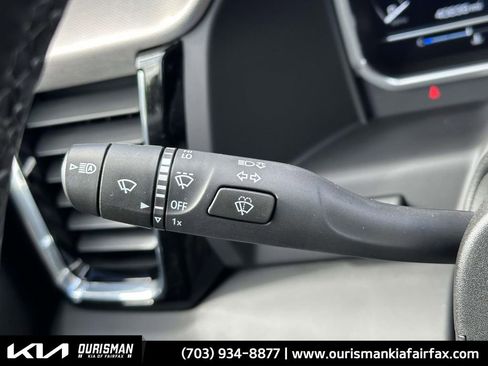 Used 2023 GMC Sierra 1500 Denali w/ Technology Package image 12