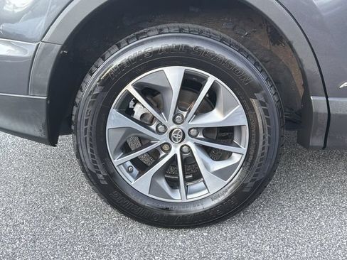 Used 2016 Toyota RAV4 XLE w/ Convenience Package AWD/4WD image 19