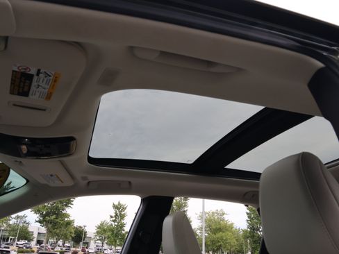 Used 2023 Lexus RX 350 FWD w/ Accessory Package (Z1) image 33