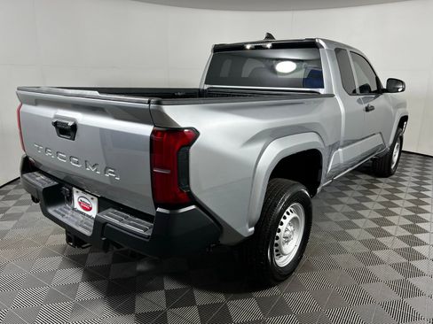 Certified 2025 Toyota Tacoma SR image 5