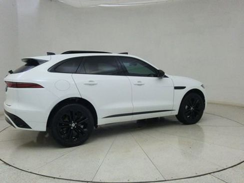 Used 2025 Jaguar F-PACE R-Dynamic S image 70