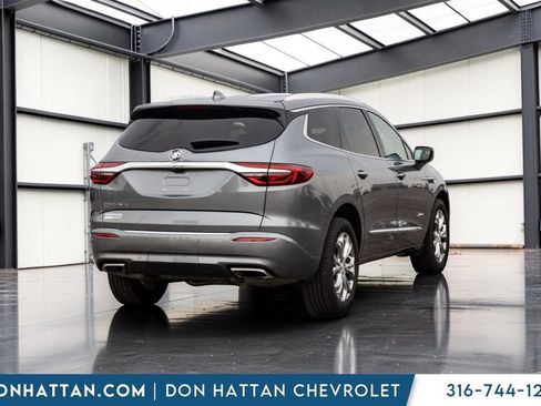 Used 2021 Buick Enclave Avenir w/ Avenir Technology Package AWD/4WD image 26