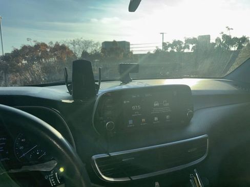 Used 2021 Hyundai Tucson SE w/ Cargo Package image 7