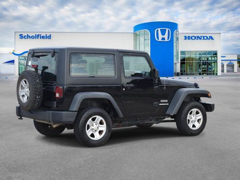 Used 2012 Jeep Wrangler Sport w/ Connectivity Group AWD/4WD image 3