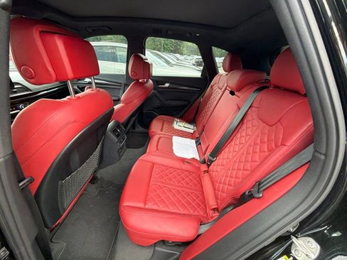 Used 2024 Audi SQ5 Prestige w/ Prestige Package AWD/4WD image 20