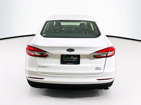 Used 2020 Ford Fusion SEL FWD image 7