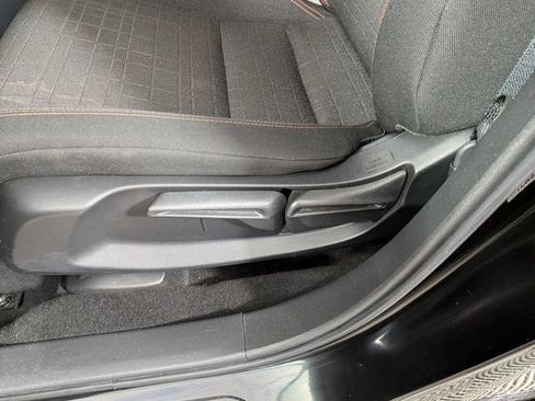 Used 2024 Honda HR-V Sport image 15