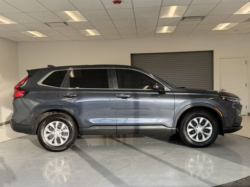 Used 2026 Honda CR-V LX image 7