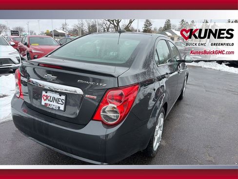 Used 2015 Chevrolet Sonic LTZ image 4
