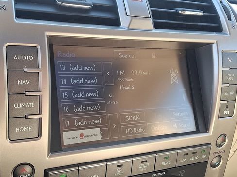 Used 2019 Lexus GX 460 Premium w/ Premium Package image 19