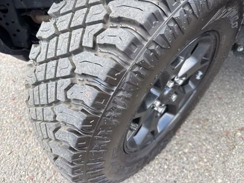 Used 2022 Jeep Wrangler Unlimited Sport image 10