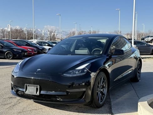Used 2021 Tesla Model 3 Long Range image 3