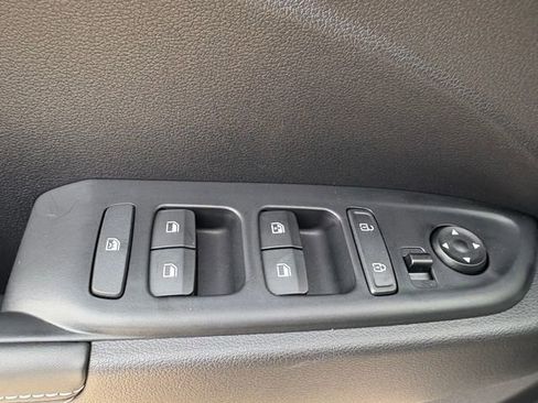 New 2026 Hyundai Venue SEL image 7