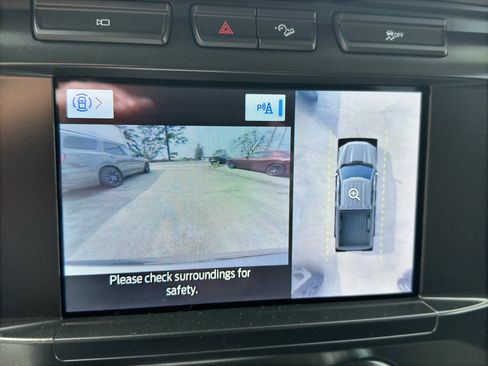 Used 2022 Ford F150 XLT w/ Equipment Group 301A Mid AWD/4WD image 23