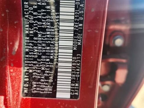 Used 2020 Toyota Corolla LE image 10