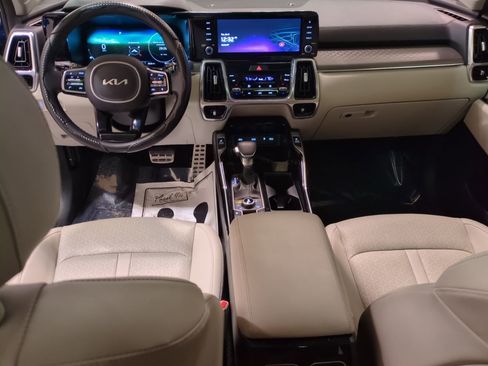Certified 2023 Kia Sorento SX image 18