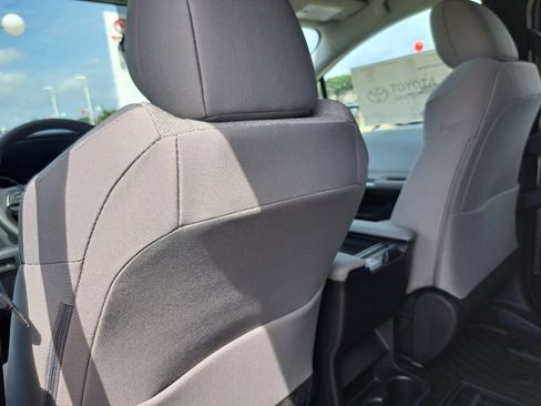 New 2026 Toyota Sienna LE FWD image 23