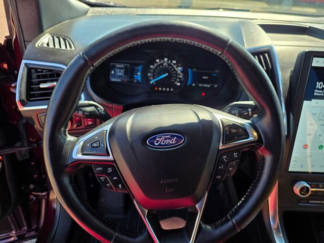 Used 2023 Ford Edge Titanium w/ Equipment Group 301A AWD/4WD image 28