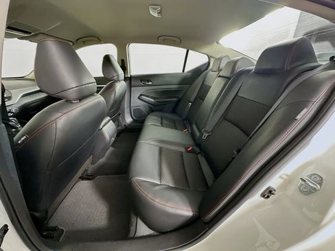 Used 2024 Nissan Altima 2.5 SR image 26