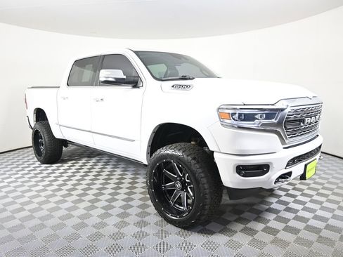 Used 2019 RAM 1500 Limited AWD/4WD image 10