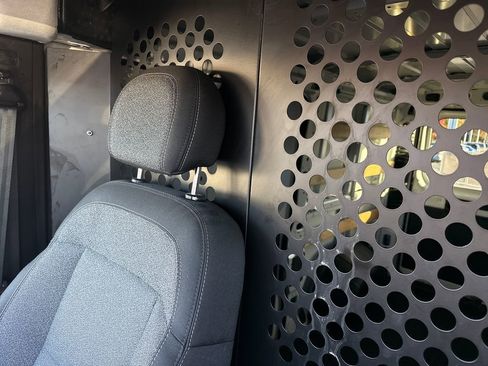 Used 2023 RAM ProMaster 2500 image 37