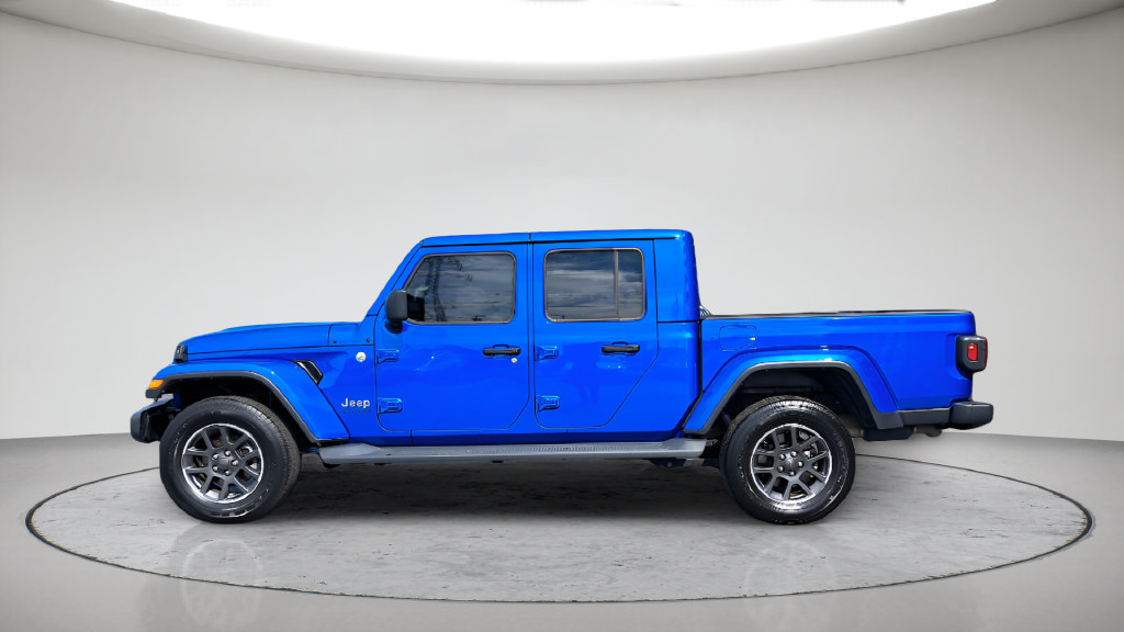 Used 2020 Jeep Gladiator Overland AWD/4WD image 8