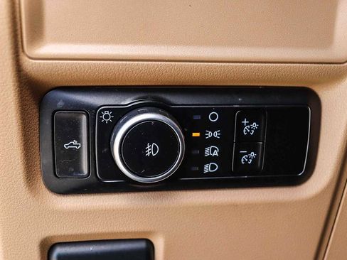 Used 2023 Ford F150 XLT RWD image 24