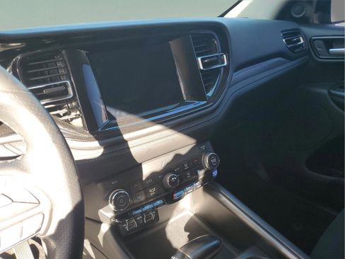 Certified 2022 Dodge Durango SXT image 24