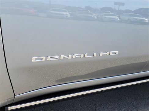 New 2026 GMC Sierra 3500 Denali w/ Denali Reserve Package image 14