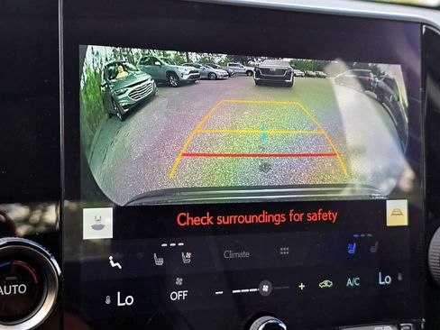 Used 2024 Lexus NX 250 FWD image 18