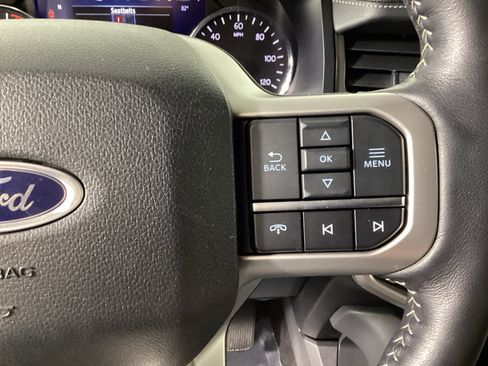 Used 2024 Ford Expedition XLT AWD/4WD image 27