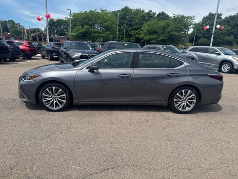 Used 2020 Lexus ES 350 w/ Premium Package FWD image 4