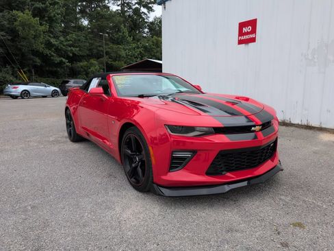 Used 2016 Chevrolet Camaro SS RWD image 1